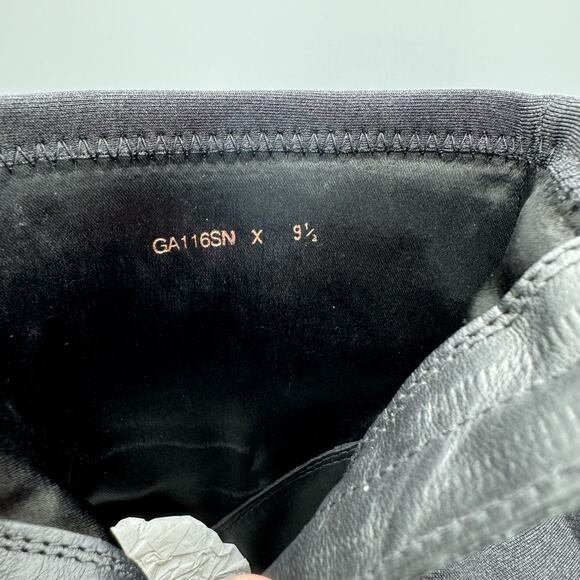 NEW Good American Women’s Ankle Neoprene Booties Black Size 9.5 - Picture 6 of 10